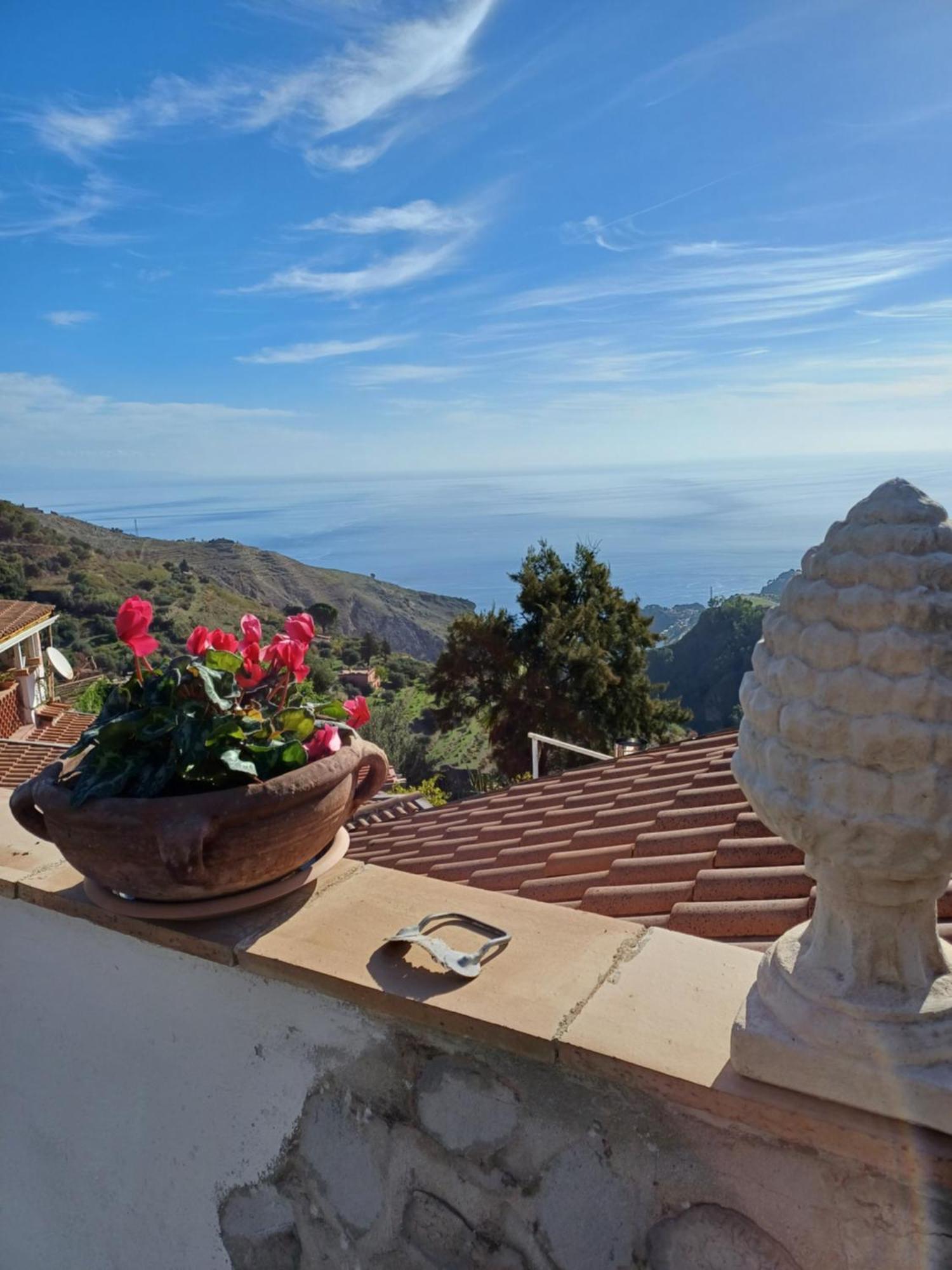 קסטלמולה Casa Il Faro Villa Con Piscina מראה חיצוני תמונה